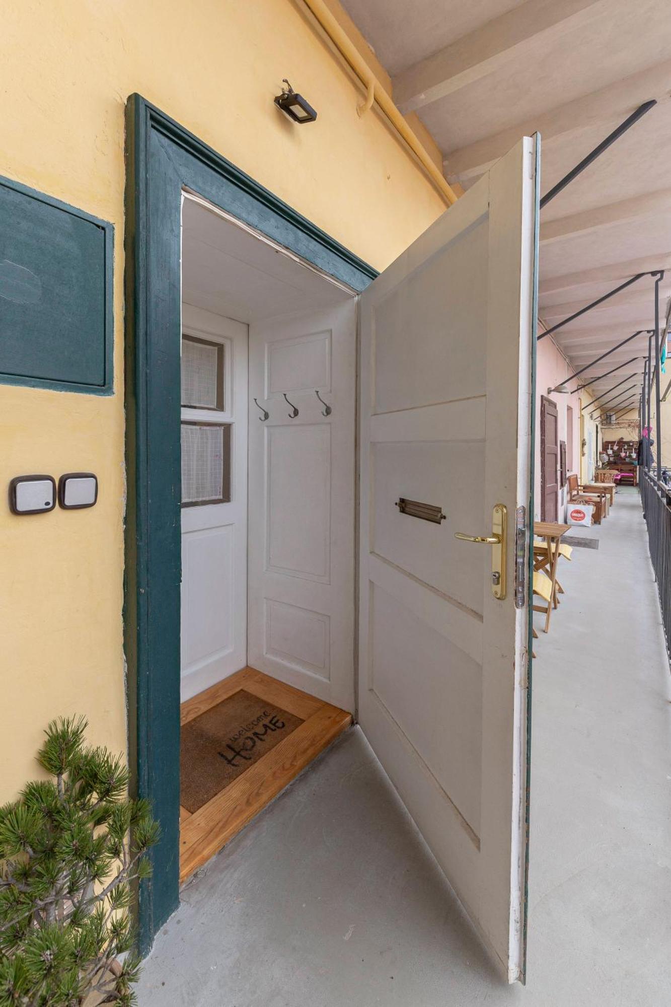 Historical Caserne Apartment *